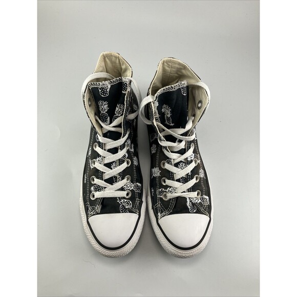 Converse Chuck Taylor All Star Unisex Black White Pineapple Print Shoes - Size 8 - Picture 5 of 9